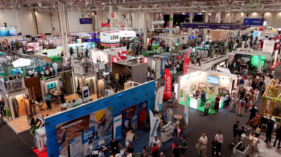 Peste 17.000 de vizitatori la cea de-a doua ediție a nZEB Expo București