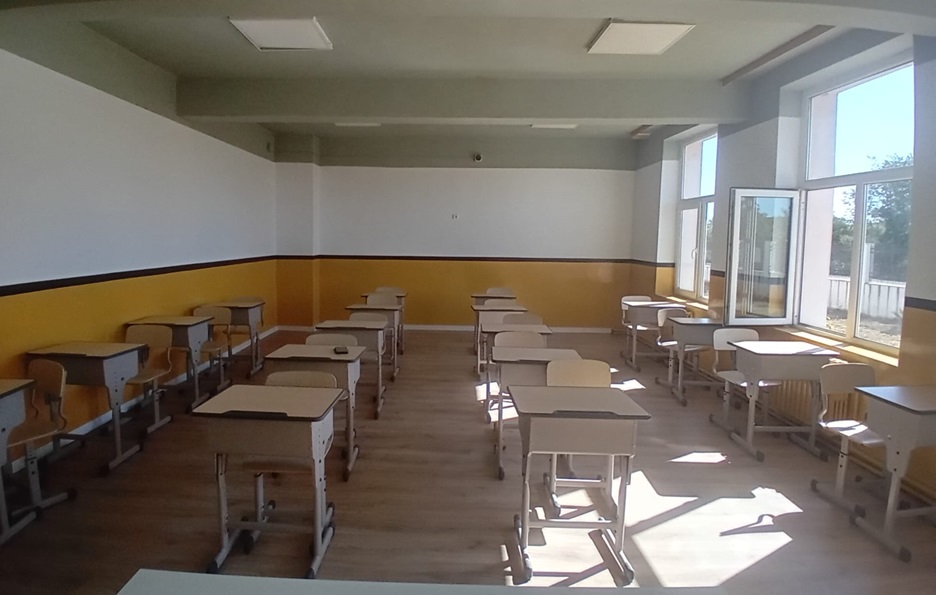 Voluntari din companiile membre Vienna Insurance Group au renovat complet o școală în 5 zile