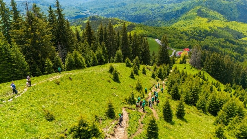 Ciucaș, brand al Ursus Breweries, a reabilitat un traseu montan din România