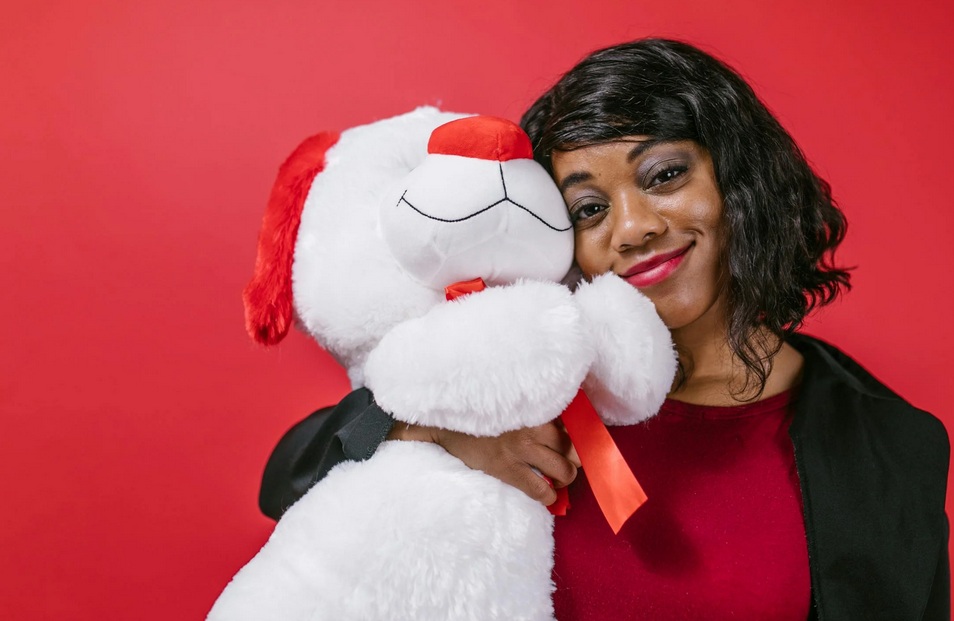 Cadouri de 1-8 Martie pentru iubită sau soție, dar și pentru mamă și alte femei din familie