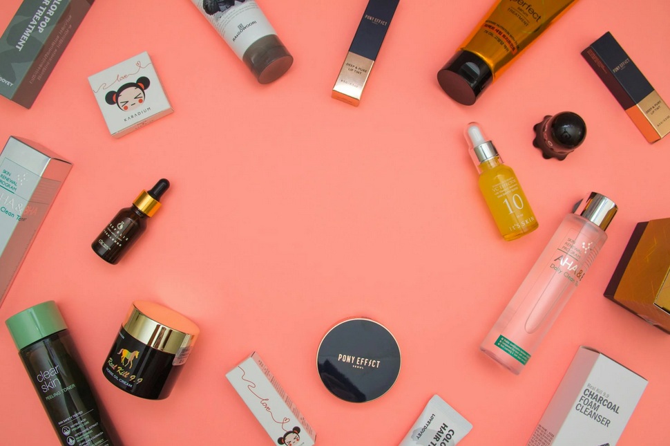 7 branduri de top care au marcat industria cosmetică în ultimul secol