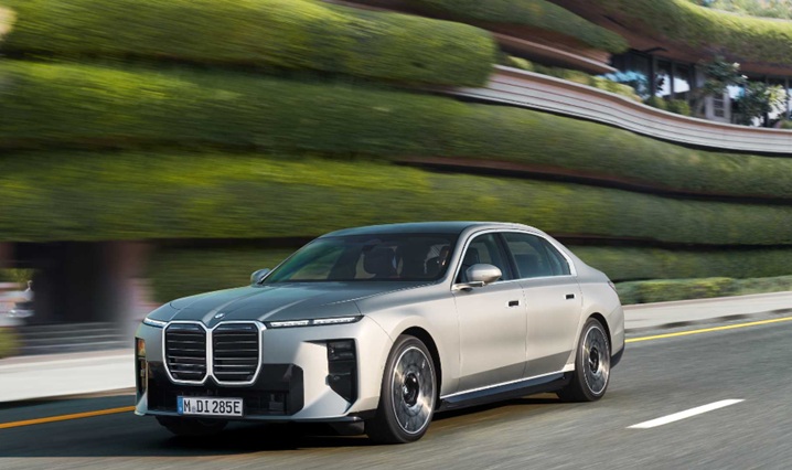 Noul BMW Seria 7: cât costă modelele care se pot comanda deja și în România